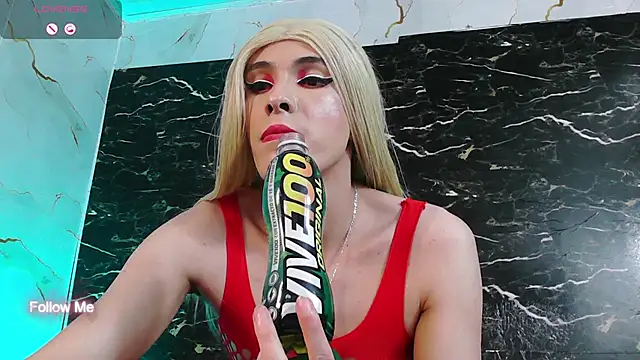 crislingery_dolli's Live XXX Chat