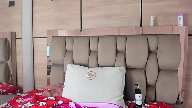 karol_lewiss – Live XXX-chat