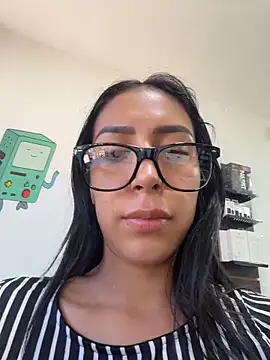 pregnant_sofii18 Show in webcam