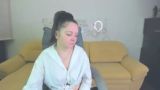 AngellLika 现场XXX聊天