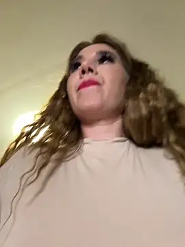 didihairypussy's Live XXX Chat