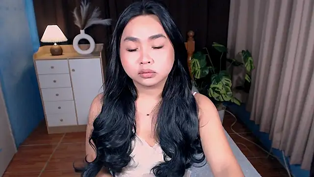 hoellygia 网络视讯表演