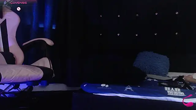 charlotte_brawn webcam show