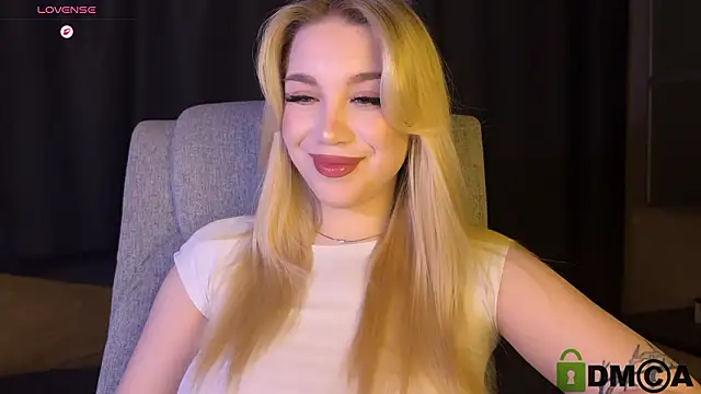 ariashaa Chat XXX in diretta