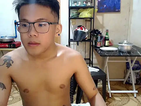 Chat XXX en directo de twink_asianbunny