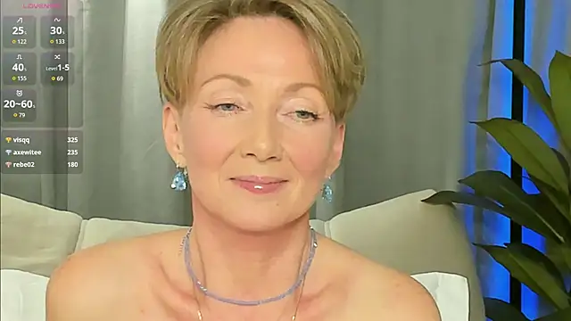 AkexandraFix: онлайн-секс-чат