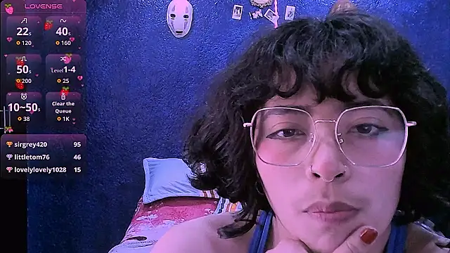 NinaYellow's Live XXX Chat