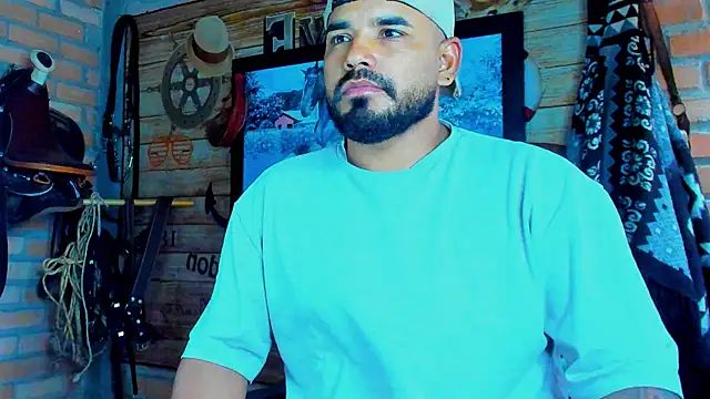 Онлайн чат XXX dominic_jonson