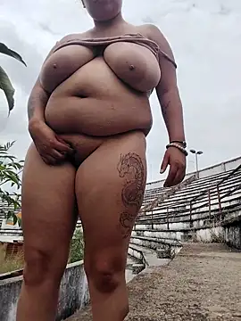 Czat XXX na żywo – You-sexy-starr