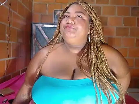 Show de bustyboobsxxll na webcam