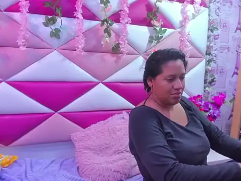 alondragomexxx69 Live XXX Chat