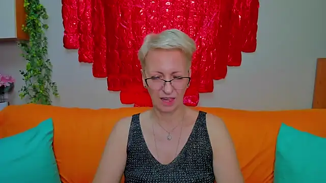 iamyourdream89 Live XXX Chat