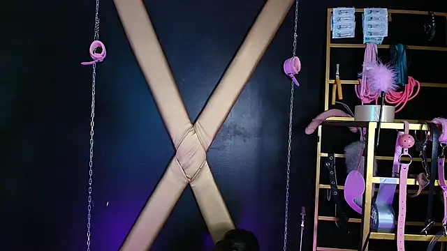 Chat +18 de Morgana_N_Aithana ao vivo