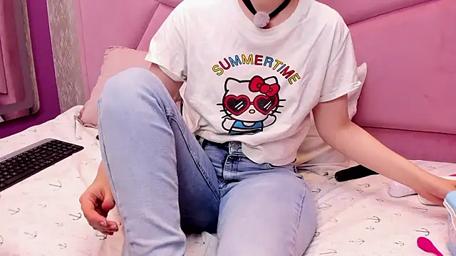 Онлайн чат XXX AmbeerWood_