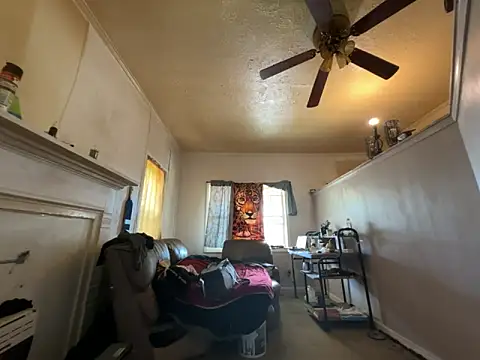 ThrowedWorldWide 在線直播表演