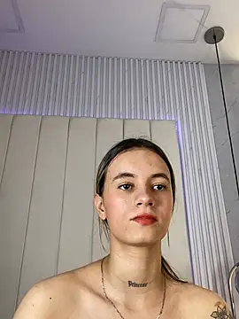 JuliaColemann 라이브 XXX 채팅