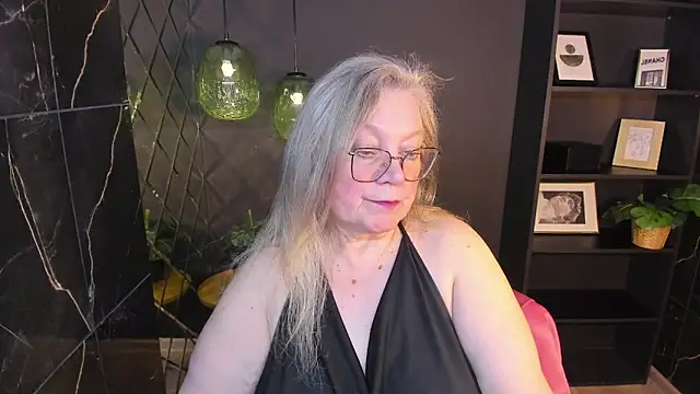 NataliMellow's Live XXX Chat