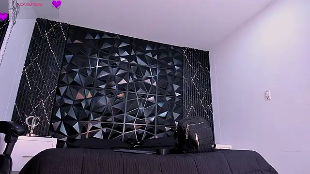 AnaiaClarck: απευθείας συνομιλία ΧΧΧ