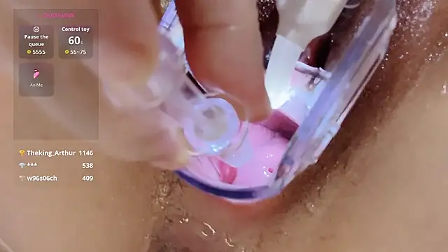 yueyue2003 Adlı Modelin Canlı XXX Sohbeti