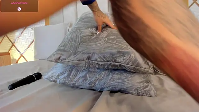 Pokazy przed kamerką – cocoamore