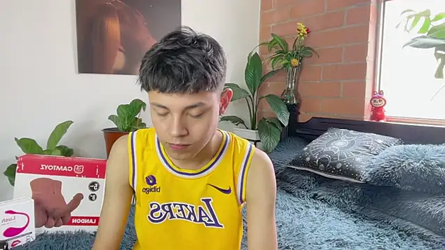 Chat XXX Live Andy_Belier23