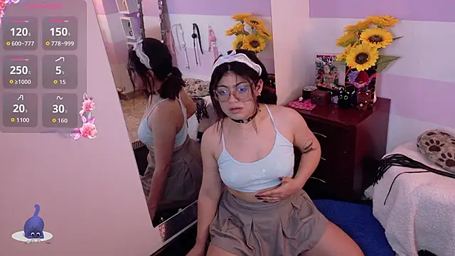 Catwhite_: онлайн-секс-чат