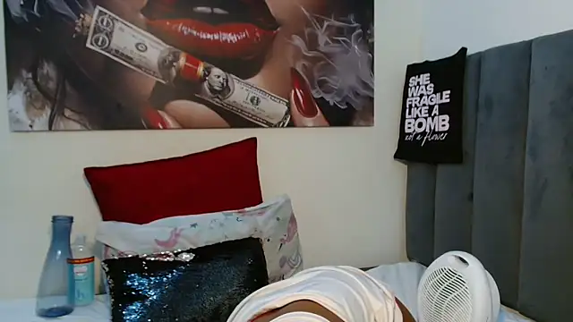 โชว์เว็บแคมของ Moreish-06