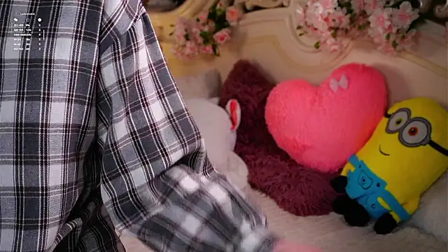 EdlinAlliston Chat XXX in diretta