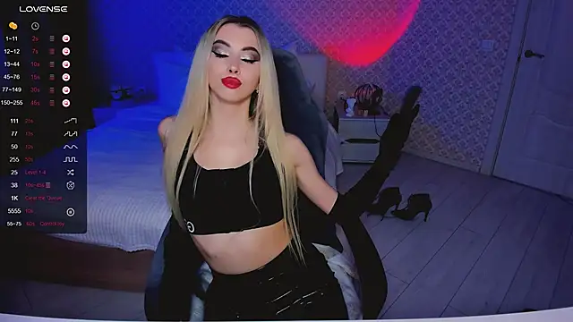 Chatroom XXX en direct de Emilia_Klar