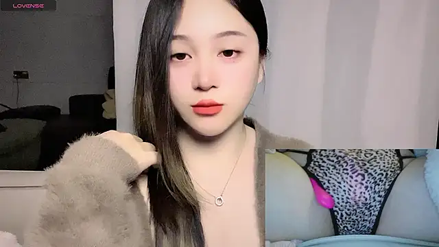 woaiqinqin – Live XXX-chat