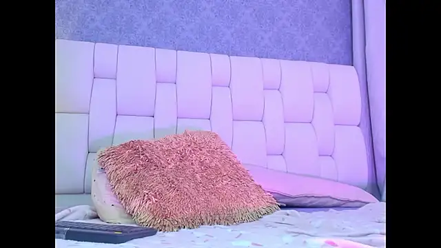 Онлайн чат XXX alisstarr