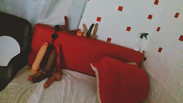 KINKYDONAXXXX: διαδικτυακό σόου στην κάμερα