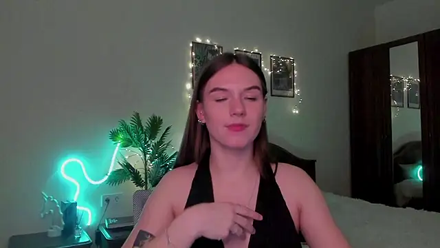 luna_lust_212のライブXXXチャット