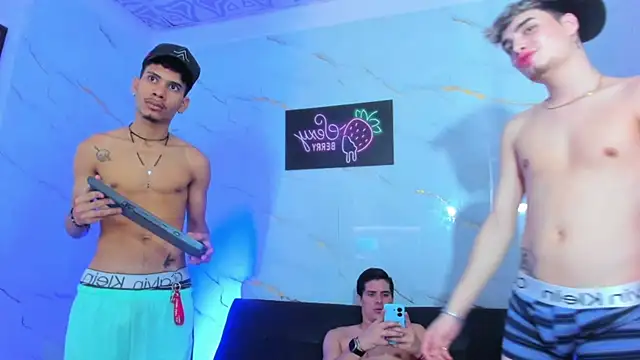 Alex_jeins_at Live XXX-chat