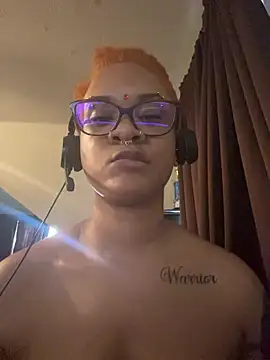 nickytheehawtie 即時 XXX 聊天