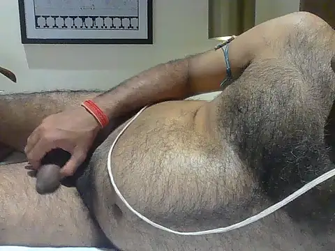 rarindam17: διαδικτυακό σόου στην κάμερα