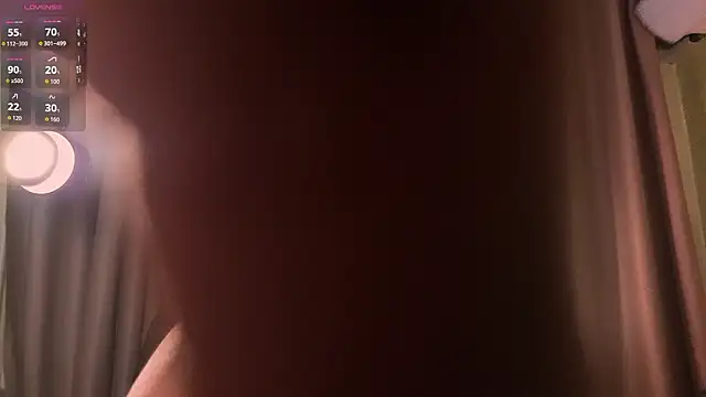 Živý XXX chat adellene