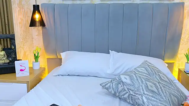 XXX chat uživo modela Carrie_GB