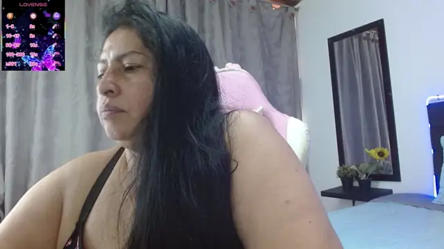 Chat XXX ao vivo de Keyla01_
