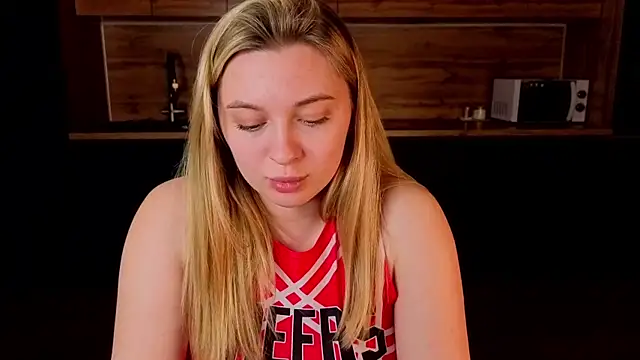 christie_luv: απευθείας συνομιλία ΧΧΧ