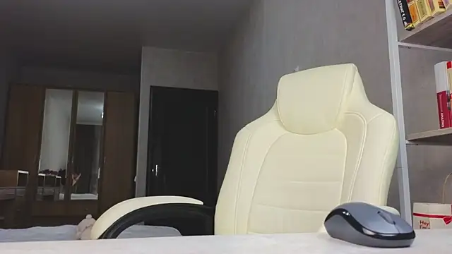 Chatroom XXX en direct de Marietta_Castro