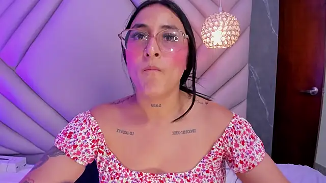 Ibbie_drastic Live XXX-Chat