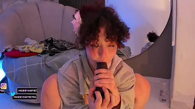 Katemoss70のライブXXXチャット