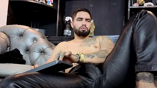 Chat XXX Live matteosantos