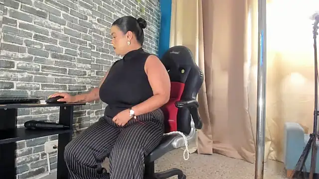 iam_samy_ – Live XXX-chat