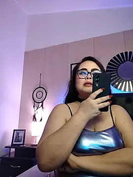 LolaVillalobos' Live XXX Chat