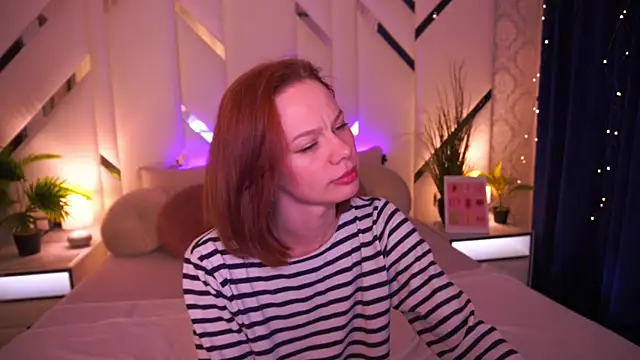 ShyySiren's Live XXX Chat