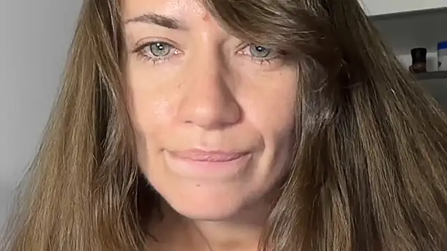 Roriann's Live XXX Chat