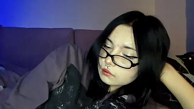 Онлайн чат XXX Goth_cute