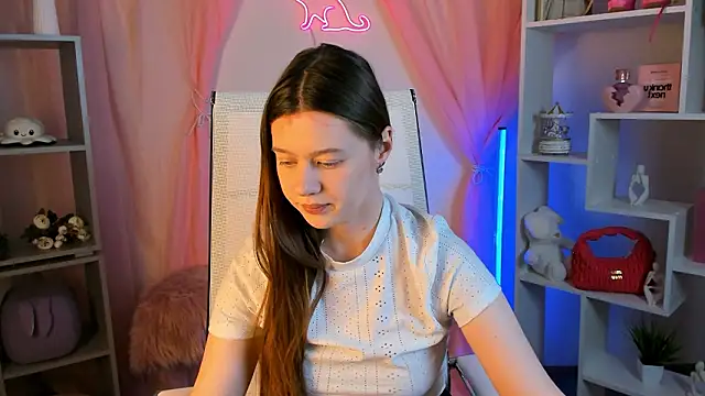 CelestineMauriac Chat XXX in diretta